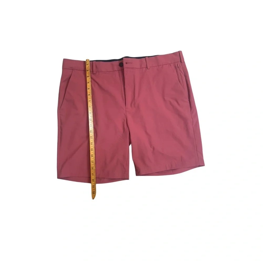 Cremieux Performance Golf Shorts Mens 40 Salmon Pink Flat Front Stretch